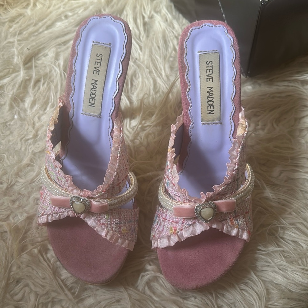 Steve Madden pink heels from Victoria’s Secret